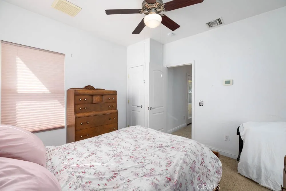 8320 W Avenue D10, Lancaster, California 93536 home-pic-33