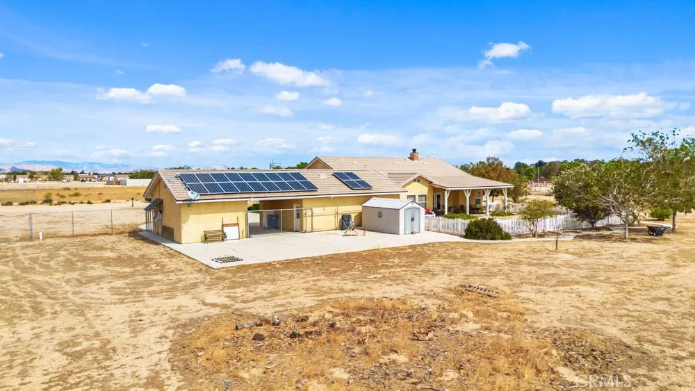 8320 W Avenue D10, Lancaster, California 93536 home-pic-44