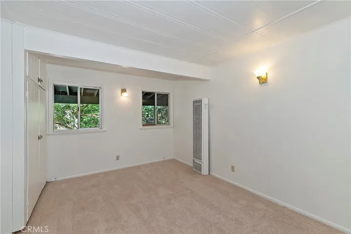 912 Berne, Crestline, California 92325