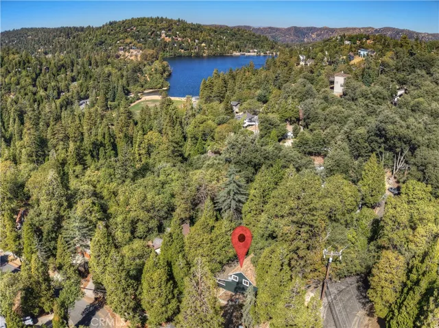 912 Berne, Crestline, California 92325