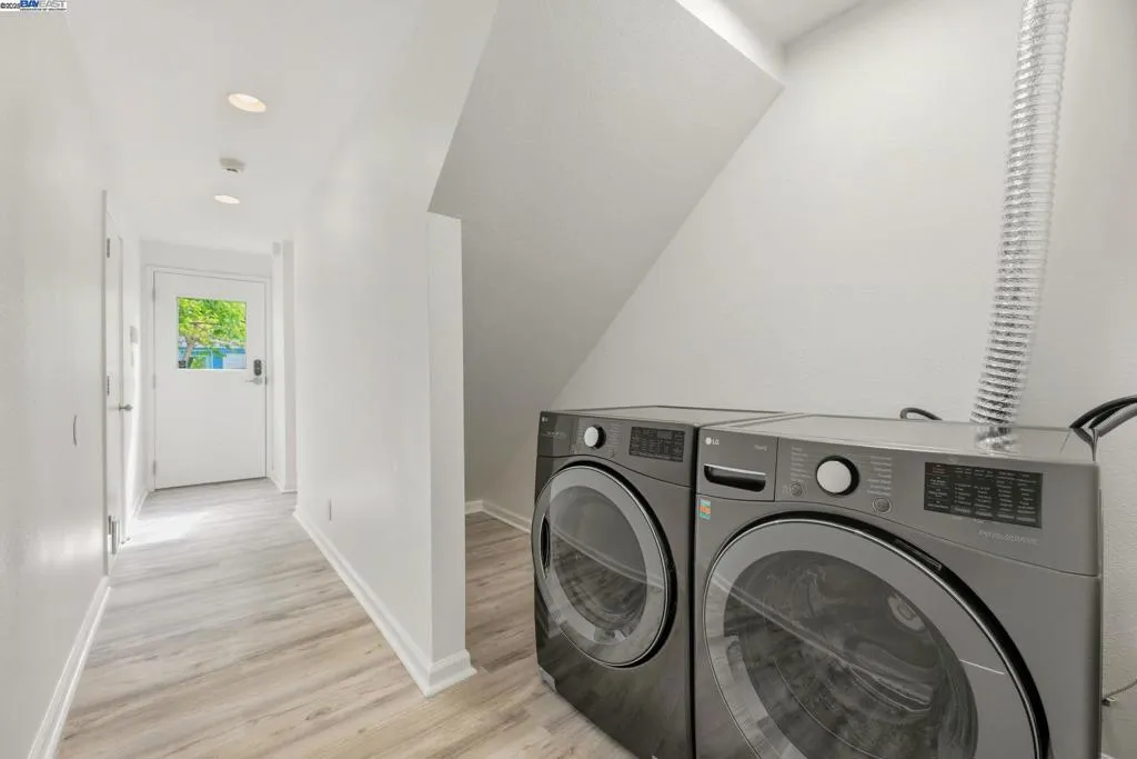 9455 Macarthur Blvd, Oakland, California 94605 home-pic-31