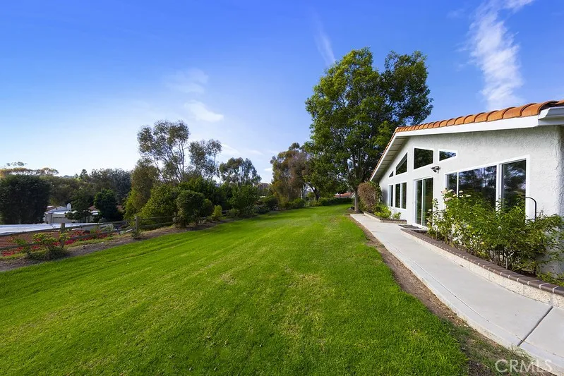 5446 Alta Vista, Laguna Woods, California 92637 home-pic-41