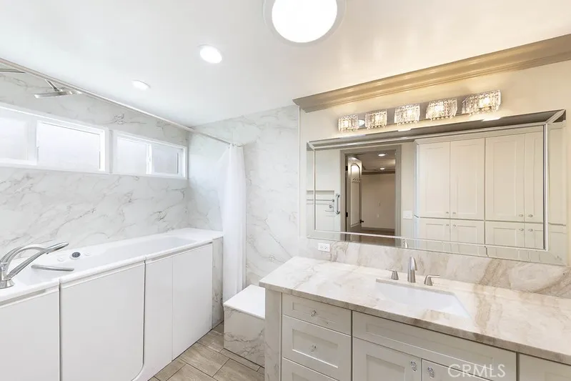5446 Alta Vista, Laguna Woods, California 92637 home-pic-33