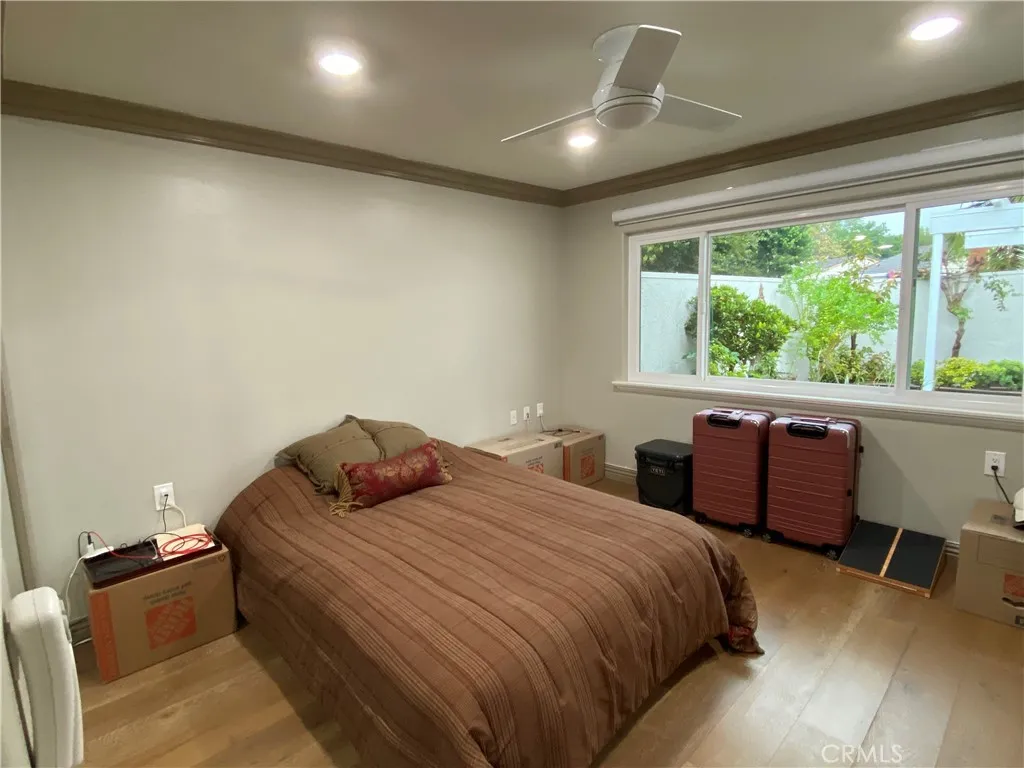 5446 Alta Vista, Laguna Woods, California 92637 home-pic-35