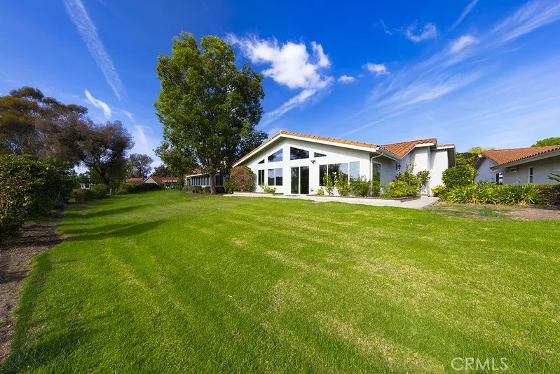 5446 Alta Vista, Laguna Woods, California 92637 home-pic-43