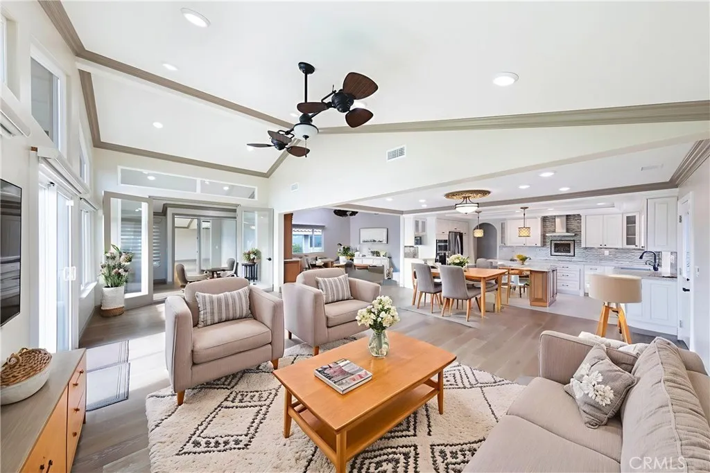 5446 Alta Vista, Laguna Woods, California 92637 home-pic-23