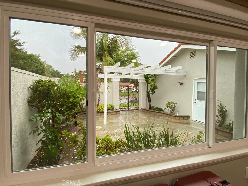 5446 Alta Vista, Laguna Woods, California 92637 home-pic-36
