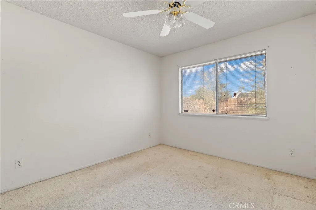 5125 Ruby Court, Quartz Hill, California 93536 home-pic-9
