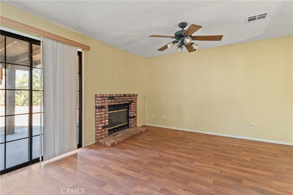 5125 Ruby Court, Quartz Hill, California 93536 home-pic-5