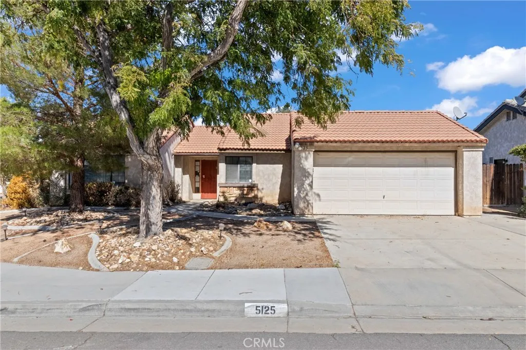 5125 Ruby Court, Quartz Hill, California 93536 home-pic-0
