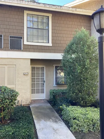 251 Pineview, Irvine, California 92620