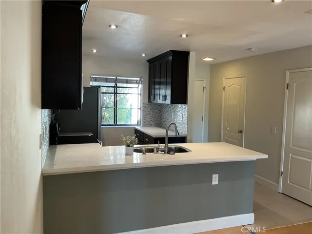 251 Pineview, Irvine, California 92620