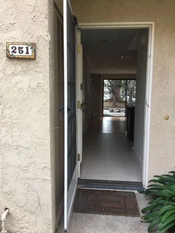251 Pineview, Irvine, California 92620