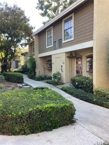 251 Pineview, Irvine, California 92620