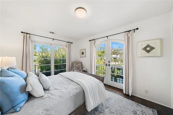 Bedroom 4-Full Size Sleigh Bed/Reading Chair/Private Juliette Balcony/Morning Sunlight