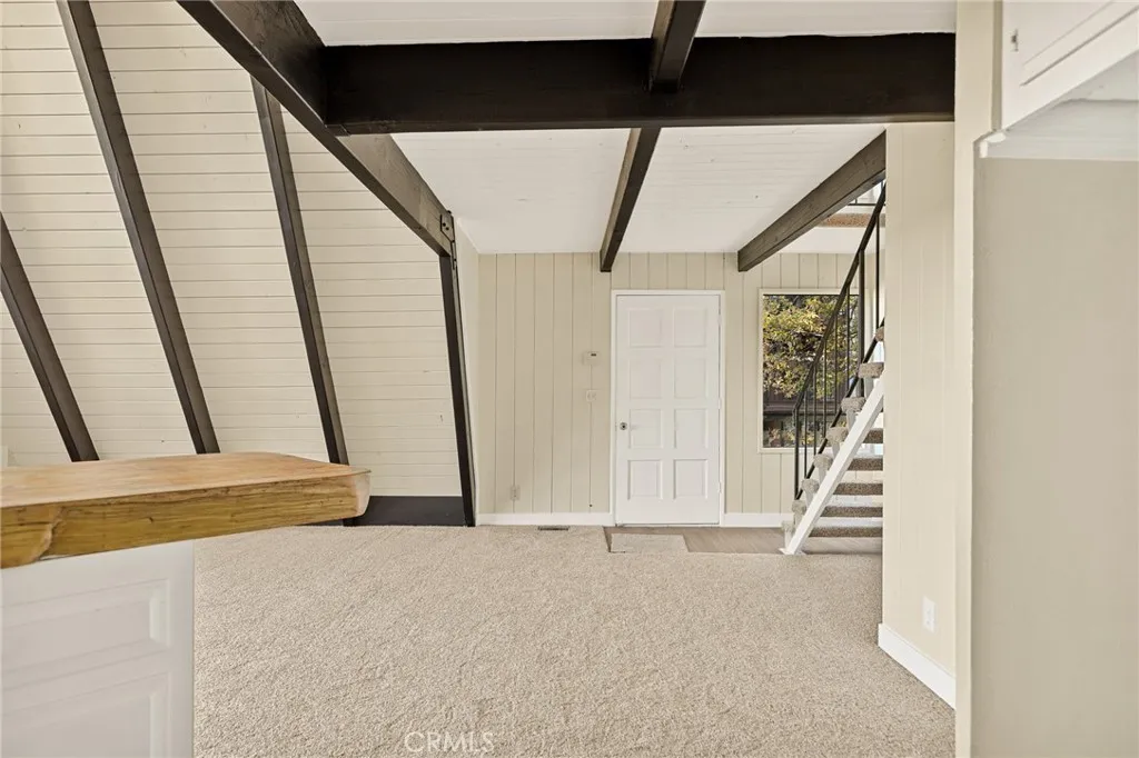 206 S Fairway, Lake Arrowhead, California 92391 home-pic-15