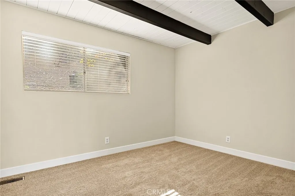 206 S Fairway, Lake Arrowhead, California 92391 home-pic-17