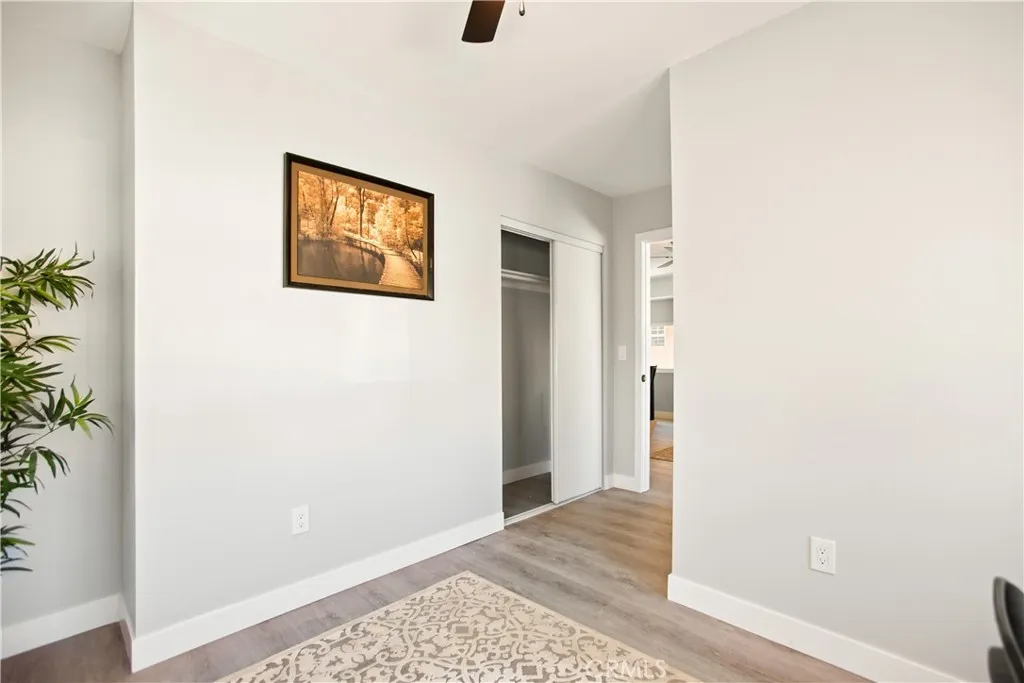 1646 E 41st, Los Angeles, California 90011 home-pic-10