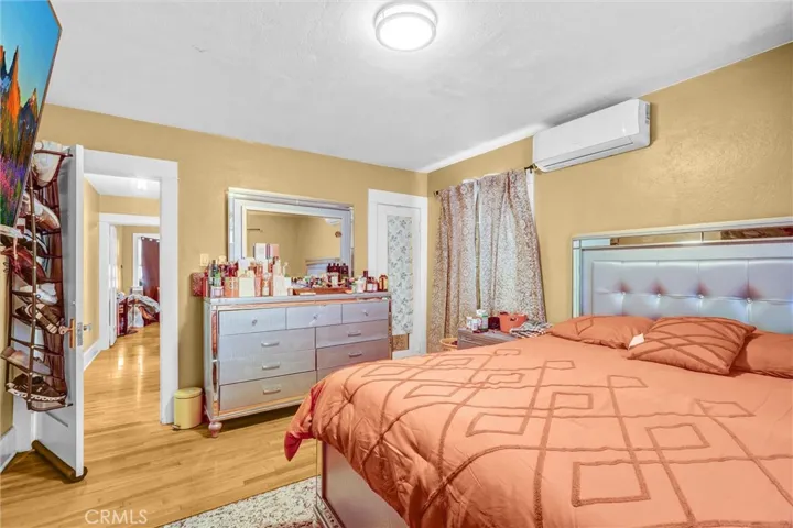 Unit A - room 1