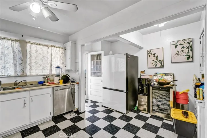 Unit A - kitchen