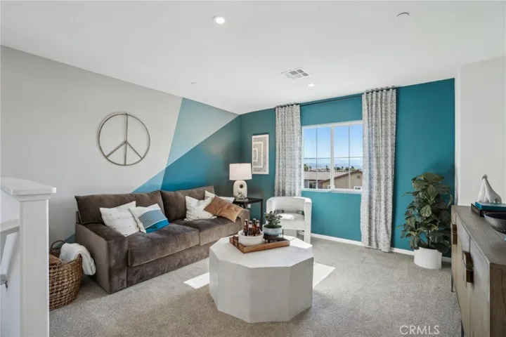 MODEL HOME
