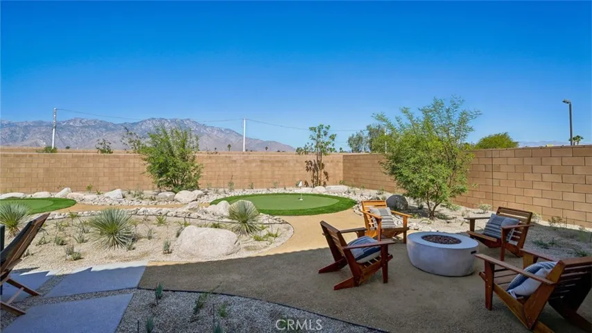 MODEL HOME BACK YARD