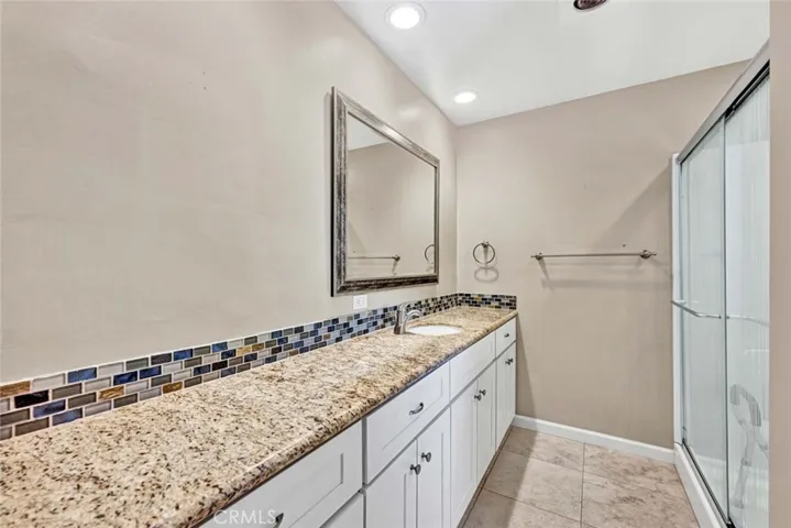 255 Monte Vista 11, San Clemente, California 92672