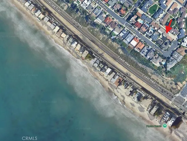 Beach Close!!! Look at this amazing location!