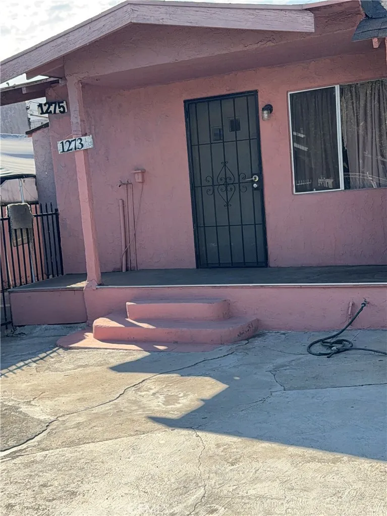 1273 S Alma, Los Angeles, California 90023 home-pic-2