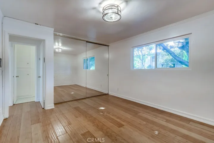 Spacious Bedroom and spacious closet