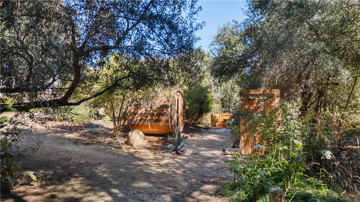 1955 Friendly, Vista, California 92084 home-pic-42