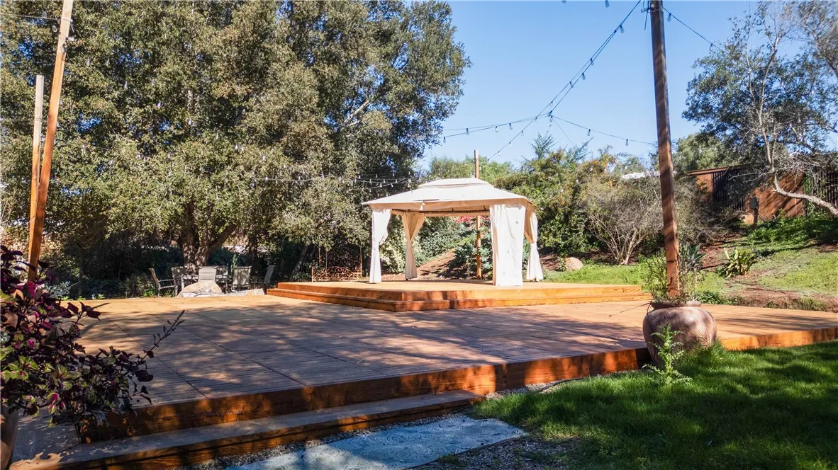 1955 Friendly, Vista, California 92084 home-pic-51