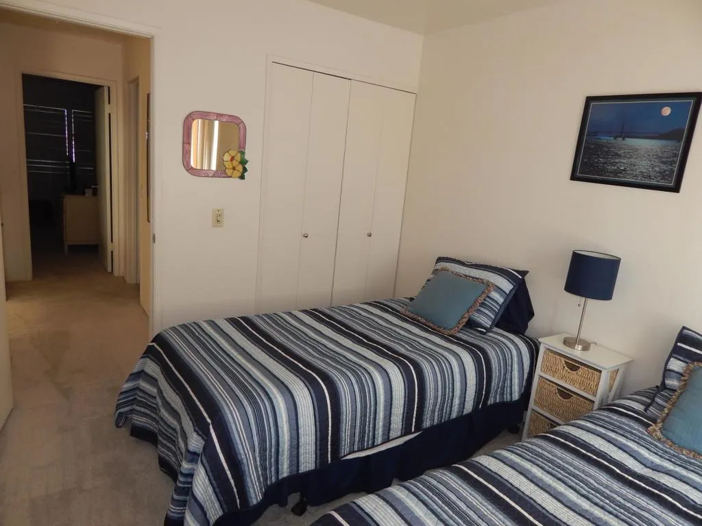 2010 Lawrence Crossley Road 1, Palm Springs, California 92264 home-pic-27