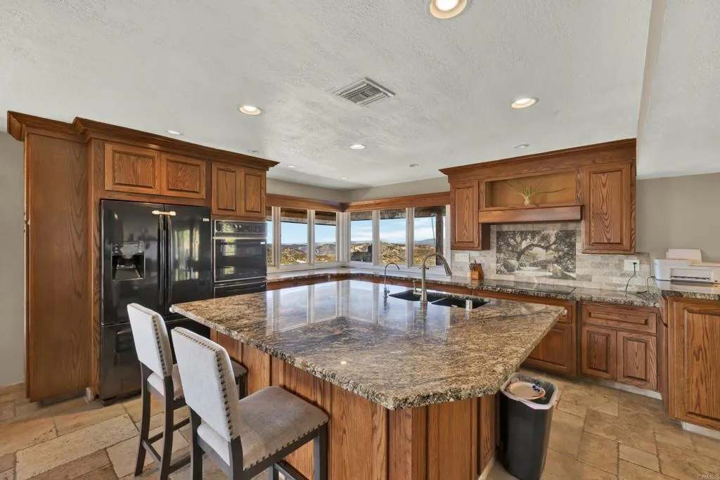 29345 Wilkes Rd, Valley Center, California 92082 home-pic-56