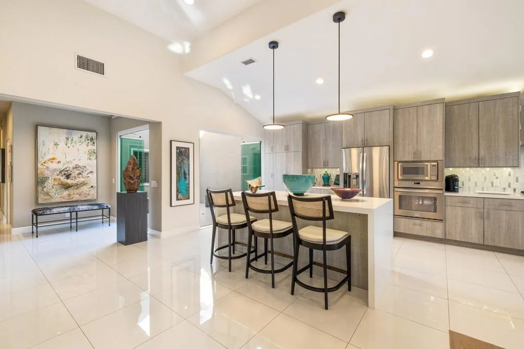 202 Desert Lakes Drive, Rancho Mirage, California 92270 home-pic-12