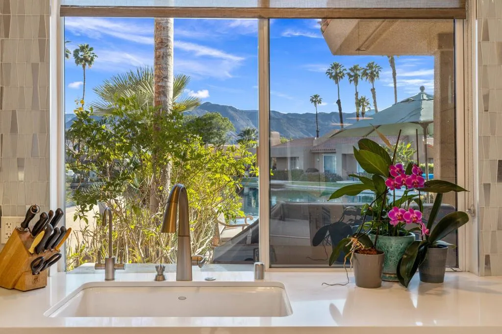 202 Desert Lakes Drive, Rancho Mirage, California 92270 home-pic-16
