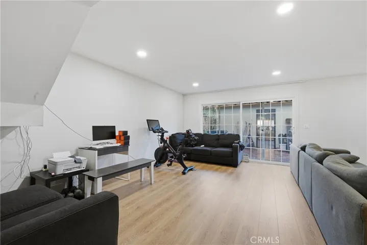 5950 Imperial, South Gate, California 90280