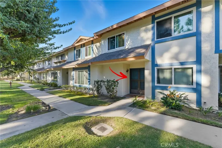 5950 Imperial, South Gate, California 90280