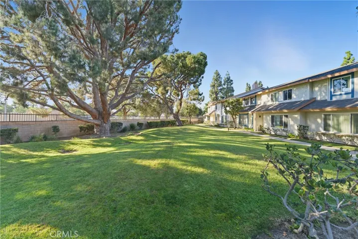 5950 Imperial, South Gate, California 90280