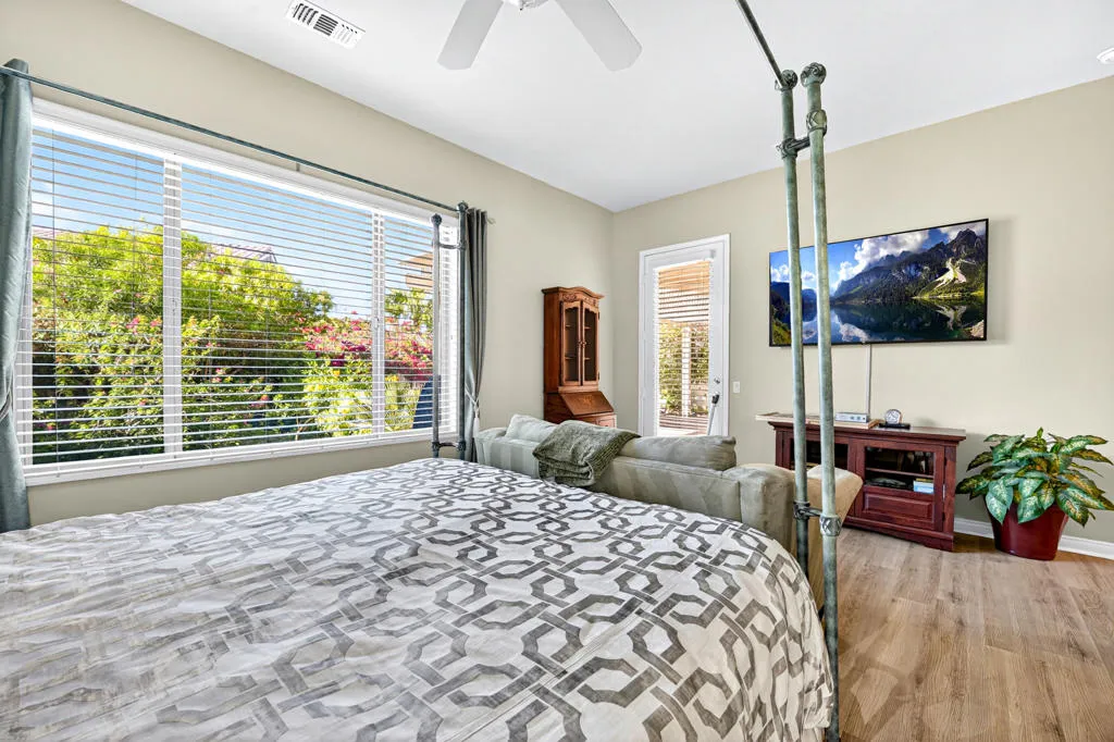 80182 Avenida Aliso, Indio, California 92203 home-pic-17