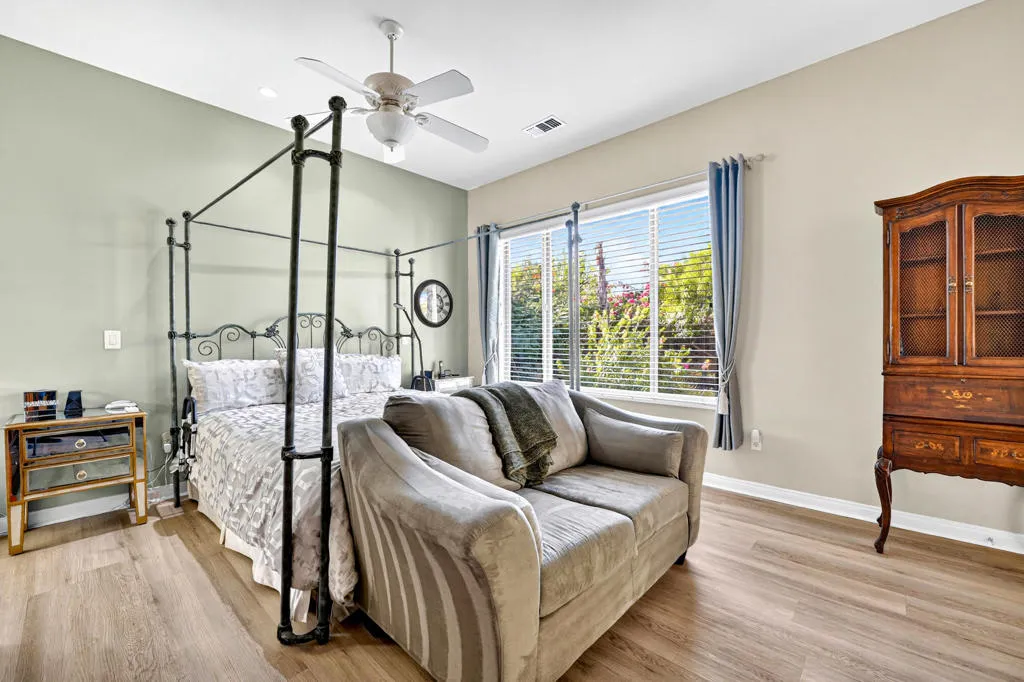 80182 Avenida Aliso, Indio, California 92203 home-pic-15