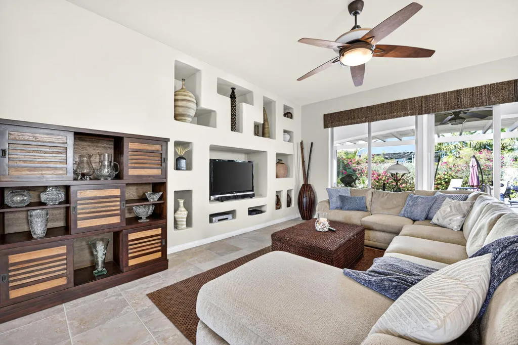 80182 Avenida Aliso, Indio, California 92203 home-pic-3