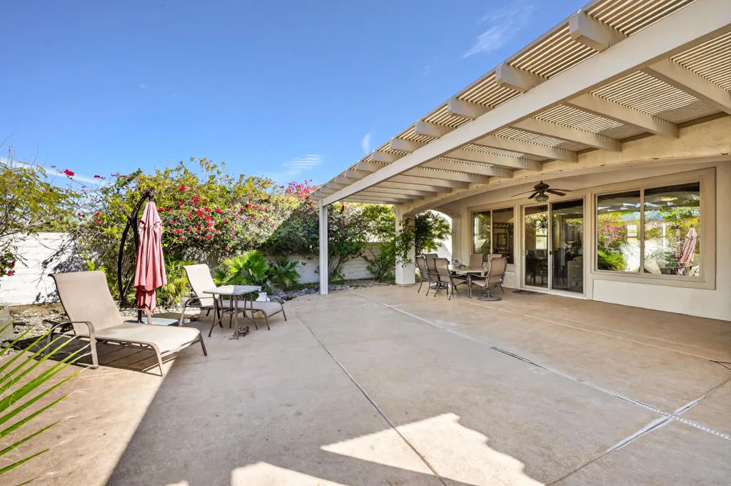 80182 Avenida Aliso, Indio, California 92203 home-pic-30