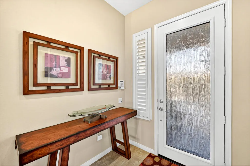 80182 Avenida Aliso, Indio, California 92203 home-pic-2