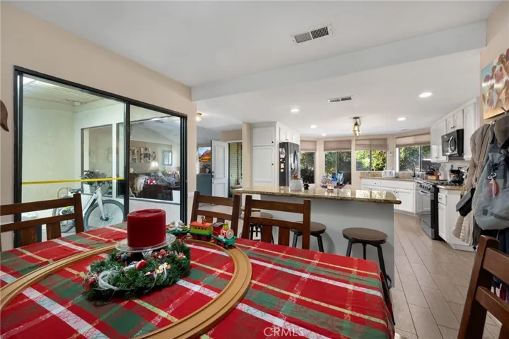2133 Barclay, Santa Ana, California 92701