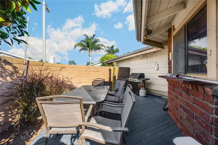 2133 Barclay, Santa Ana, California 92701