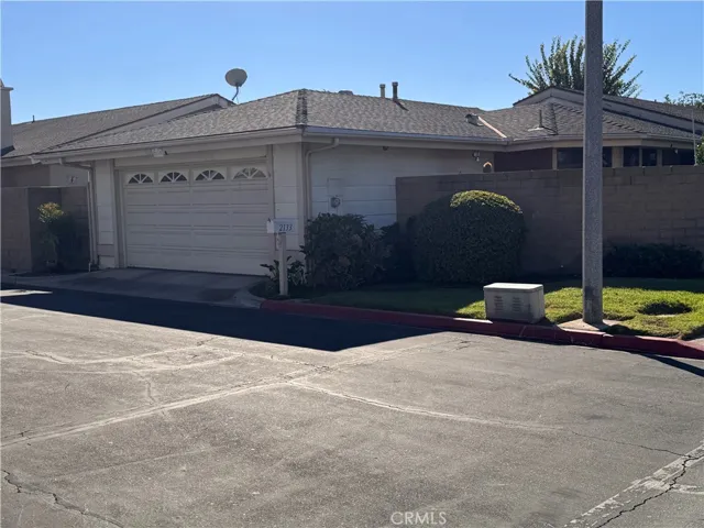 2133 Barclay, Santa Ana, California 92701