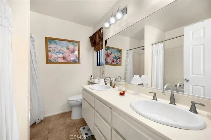2133 Barclay, Santa Ana, California 92701