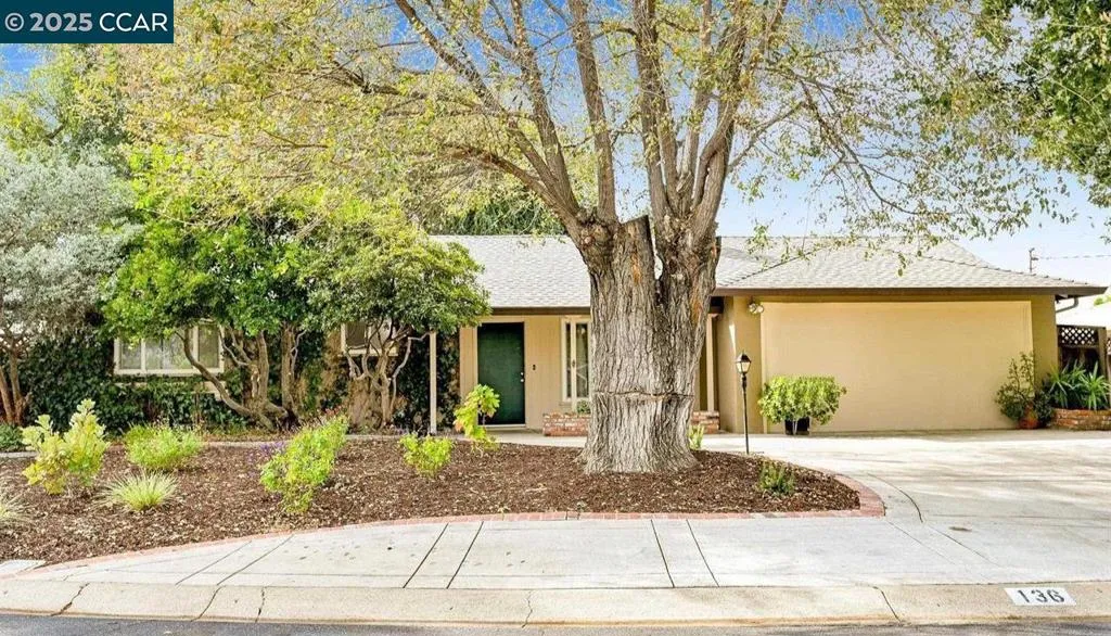 136 Cleopatra, Pleasant Hill, California 94523 home-pic-35