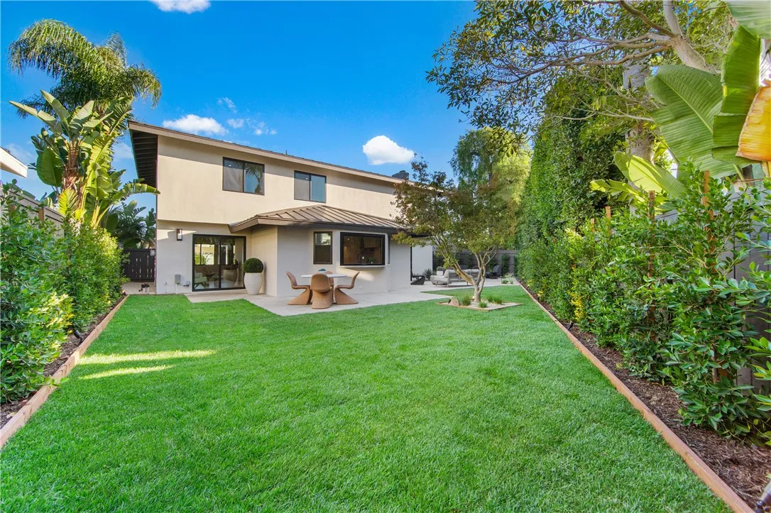 19321 Manor Point Circle, Huntington Beach, California 92648 home-pic-47